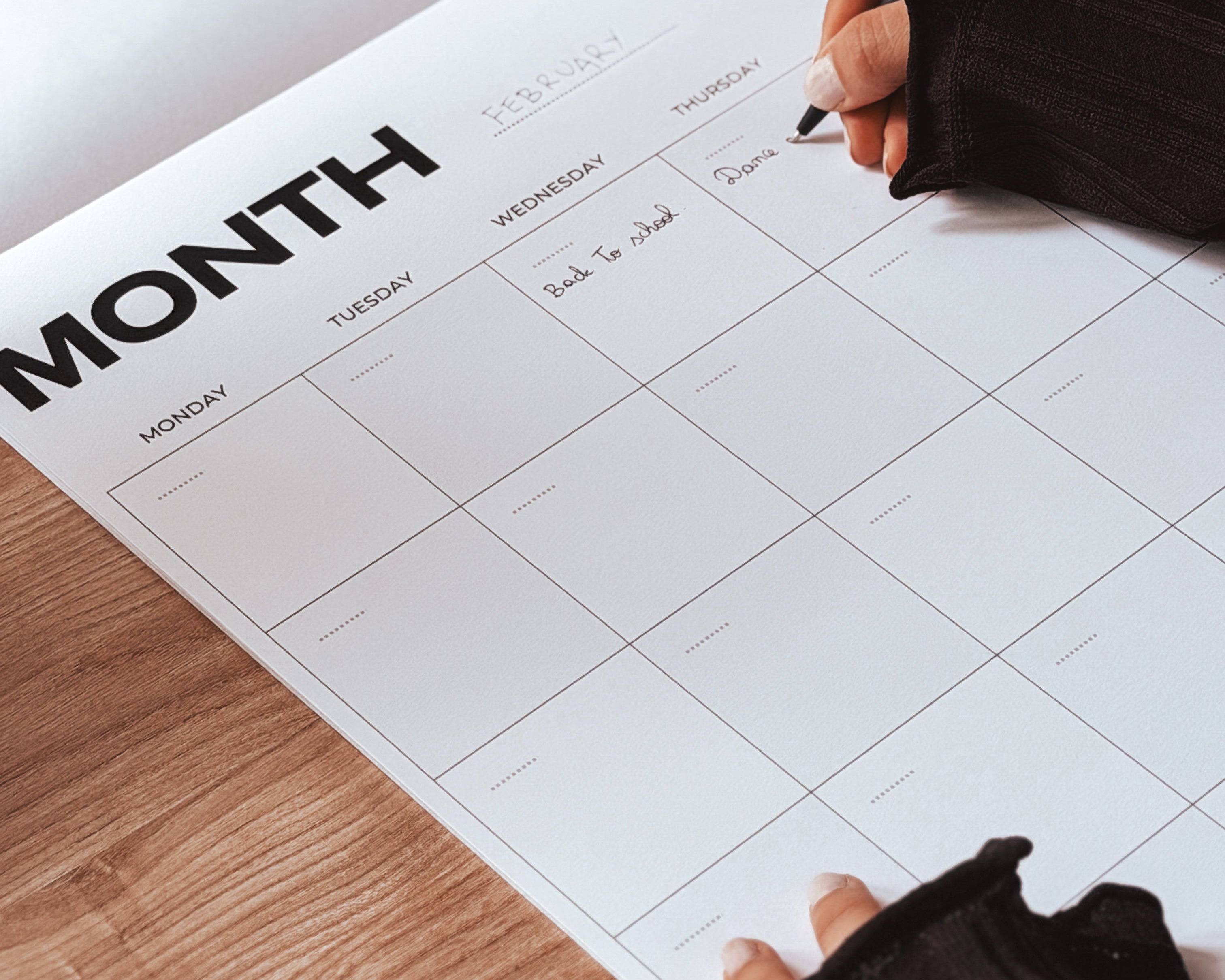 How to Use Our Weekly, Monthly and Desk Planning Pads Together
